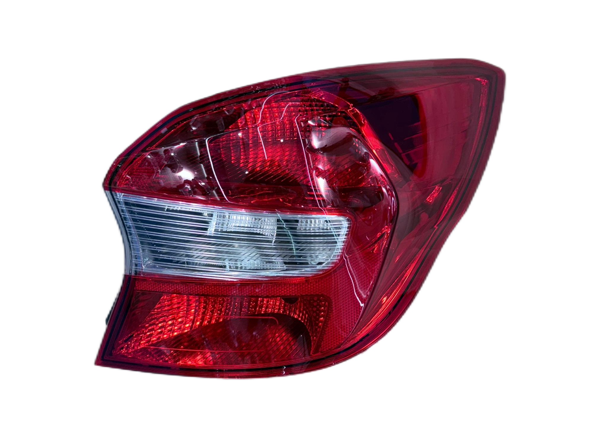 MG-10-126 KA 2015 TAIL LAMP HATCH 5 DOORS WHITE