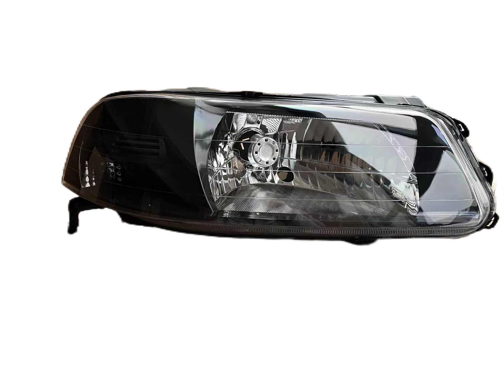 MG-23-018-B GOL 01-05 HEAD LAMP SINGLE REFLECTOR BLACK