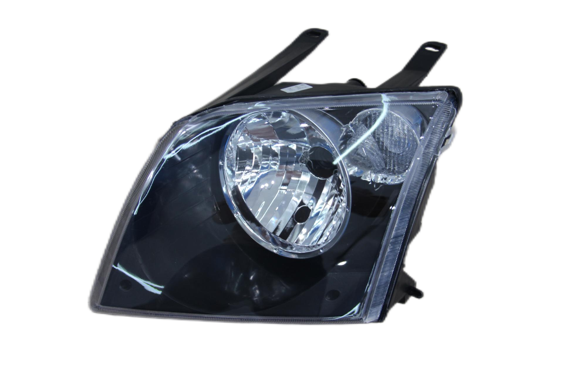 MG-10-041-B ECOSPORT 05-07 HEAD LAMP WHITE